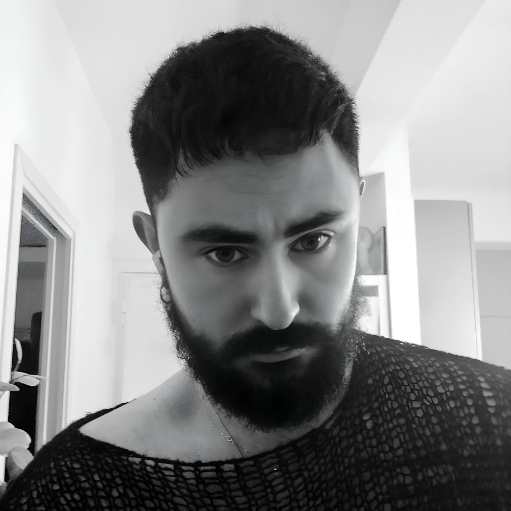 Marco Iconic