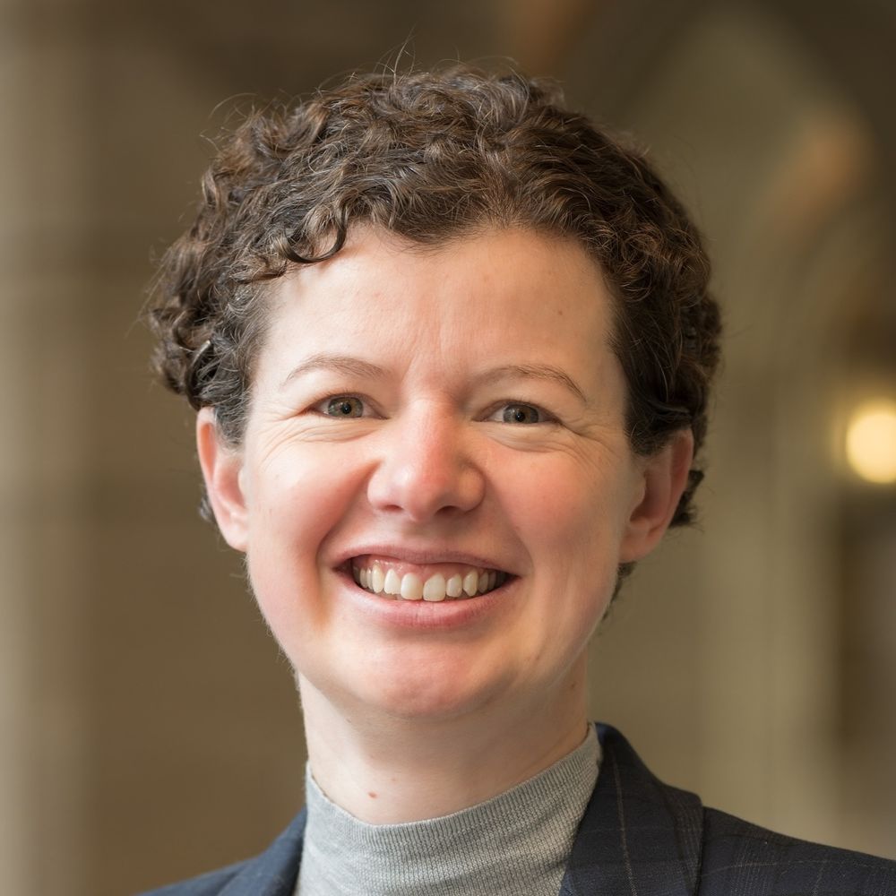 Dr Kate Weeks