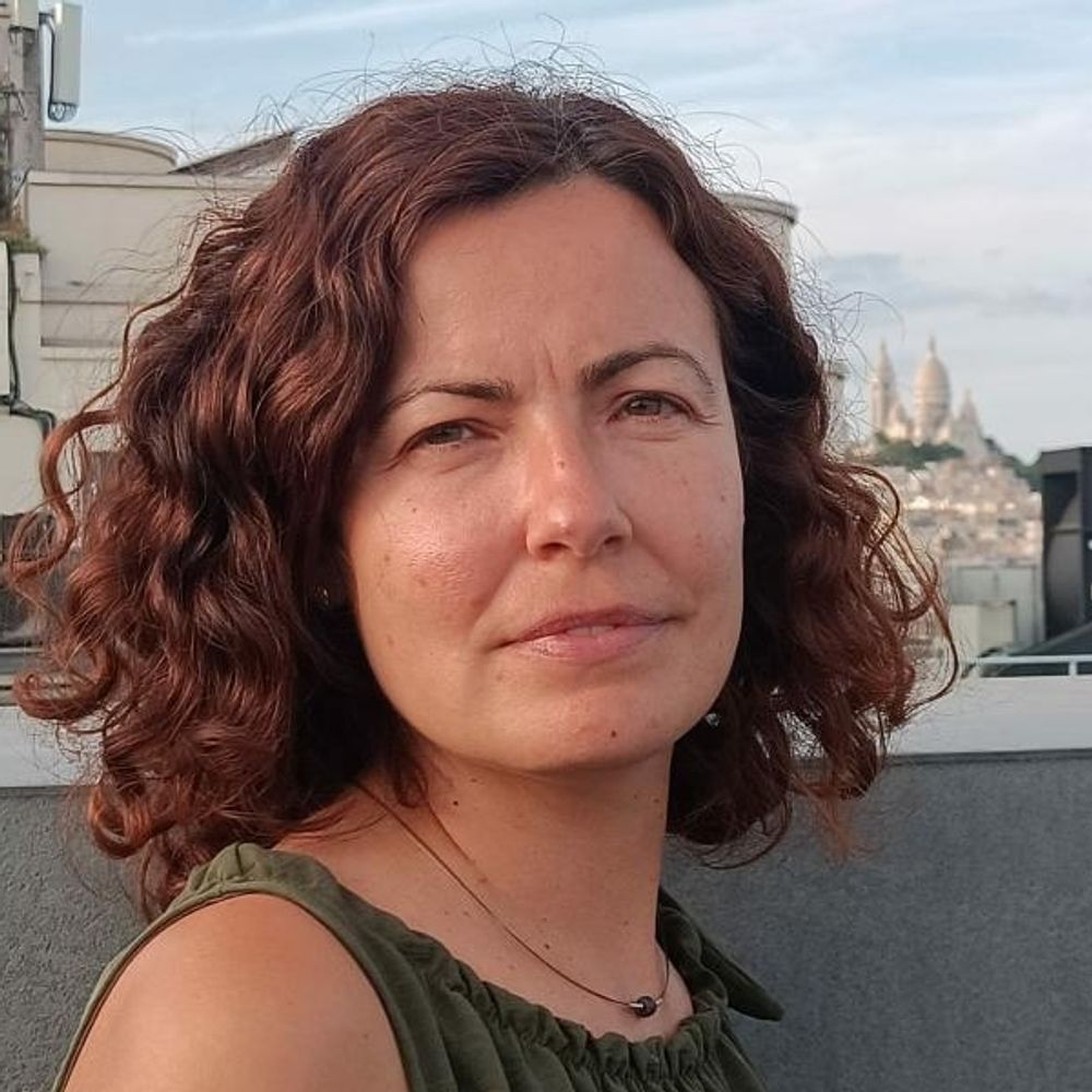 Pilar Mur-Dueñas