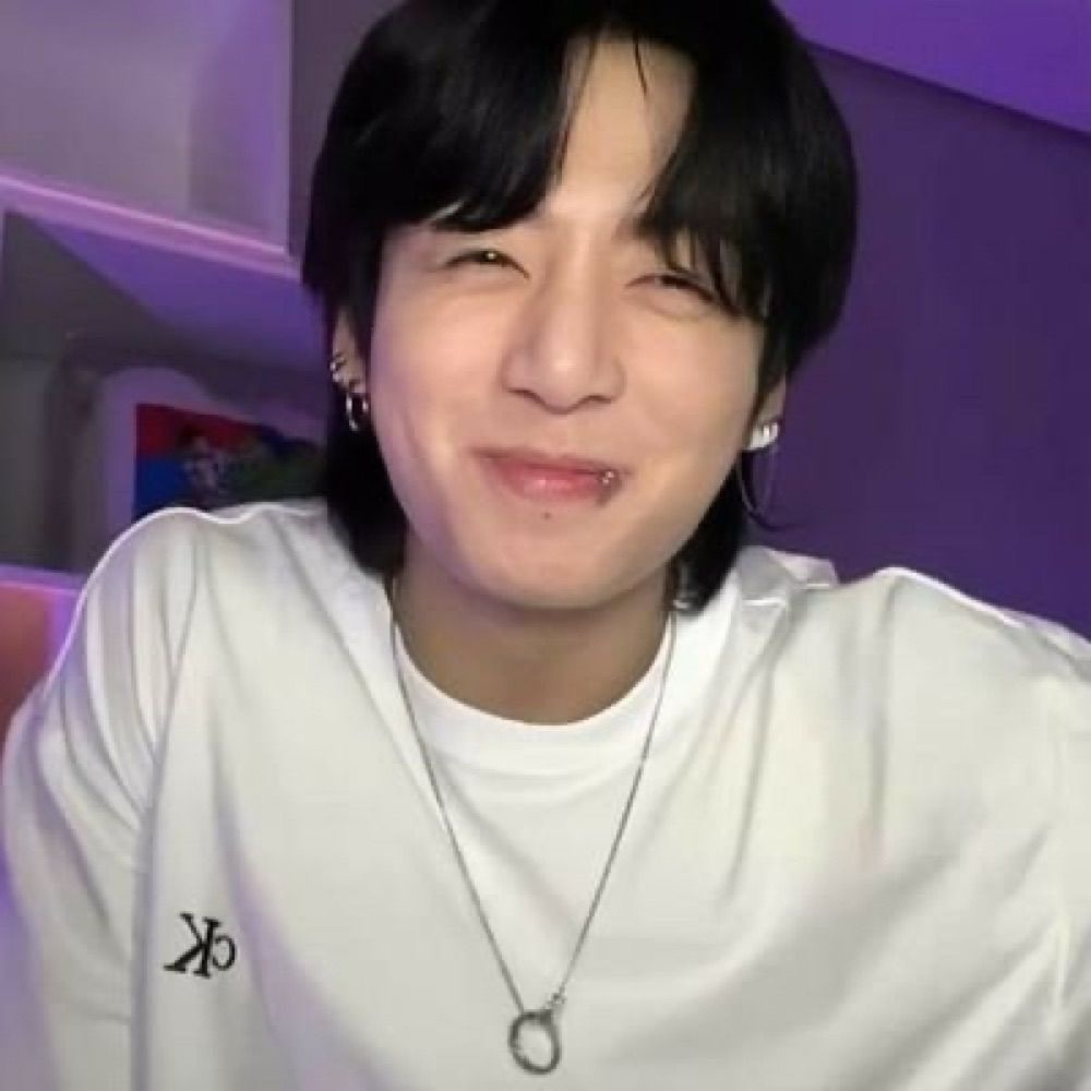 ays, hani ?!🦋