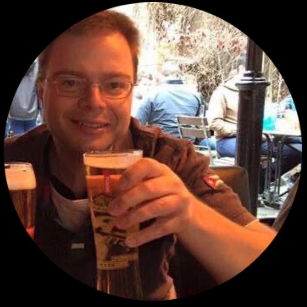 Simon Morris
