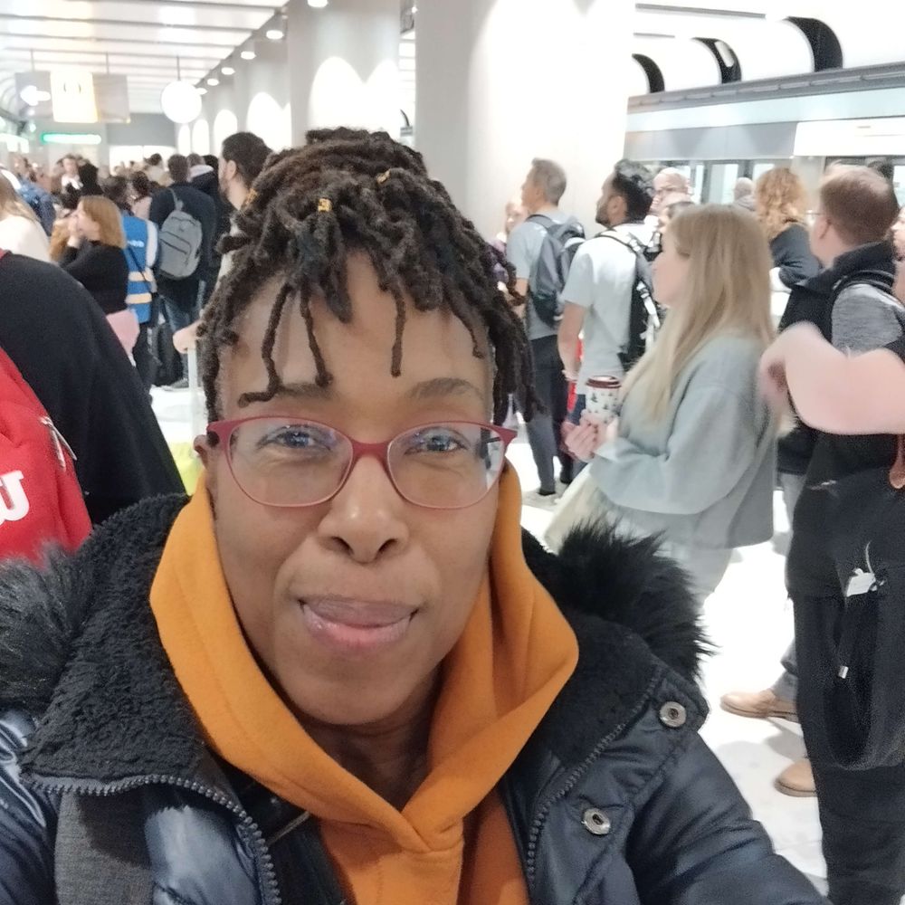 Dr Deborah Husbands