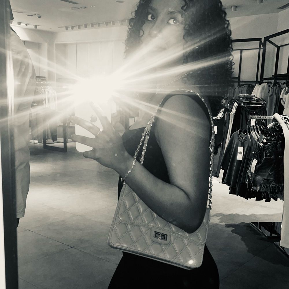 hellozinha malvadeza