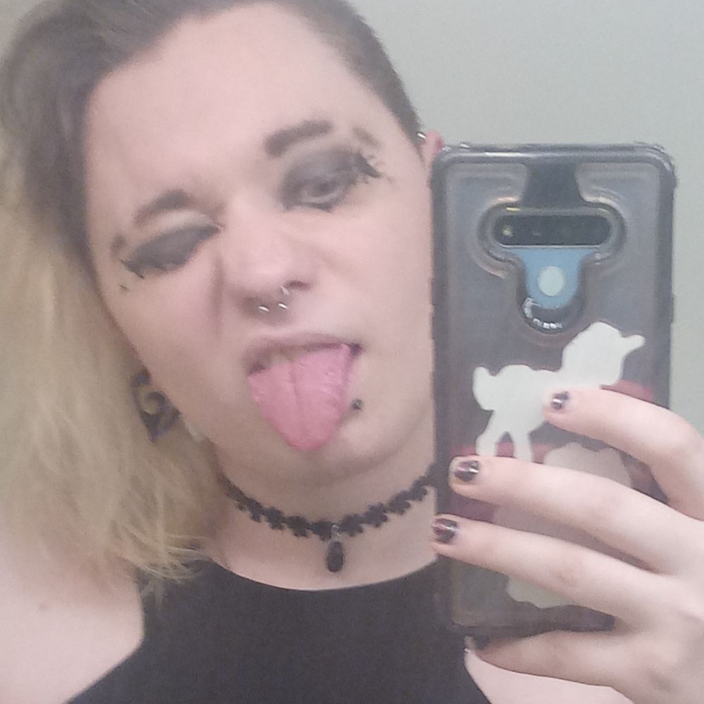 Skull Girl