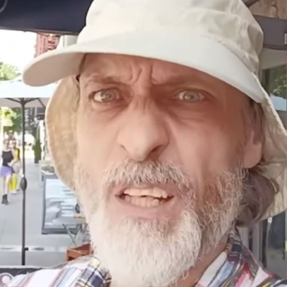 Macadoor