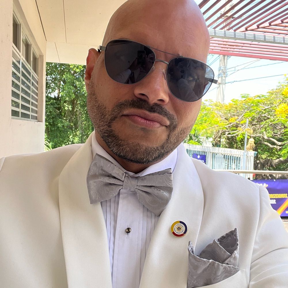 Dr. Miguel Morales