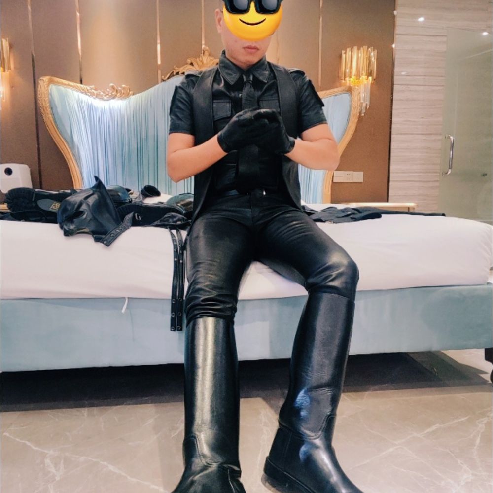 leather小墨