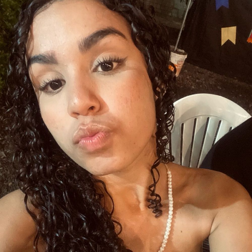 thaís reis 
