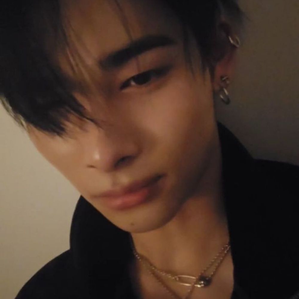 maria 🏴‍☠️vai ver o skz dnv!