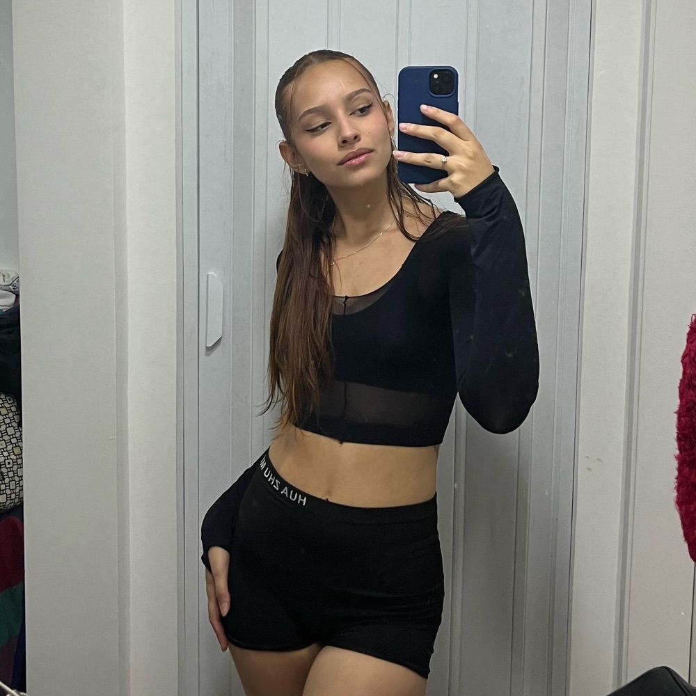 Carla ⚡️
