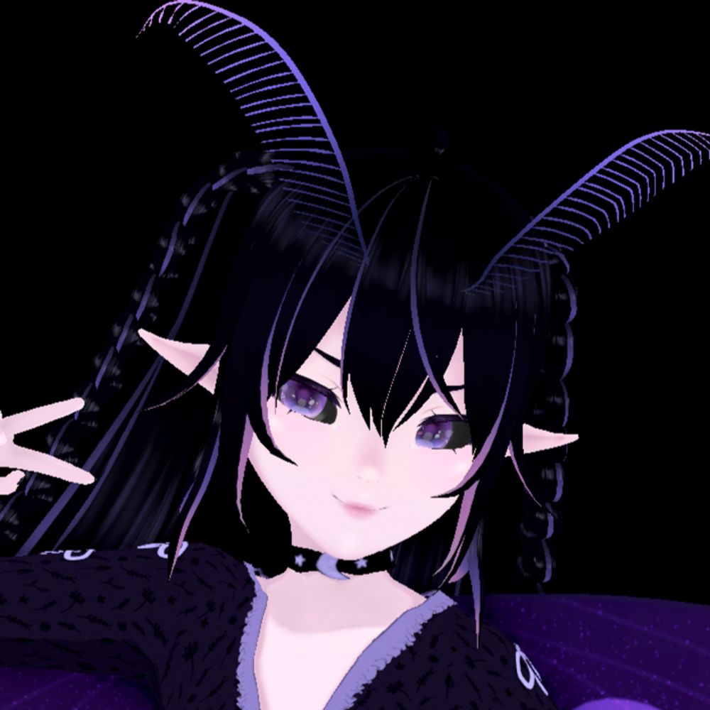 cosmii ⋆.˚ ☾ .⭒˚ moth vtuber