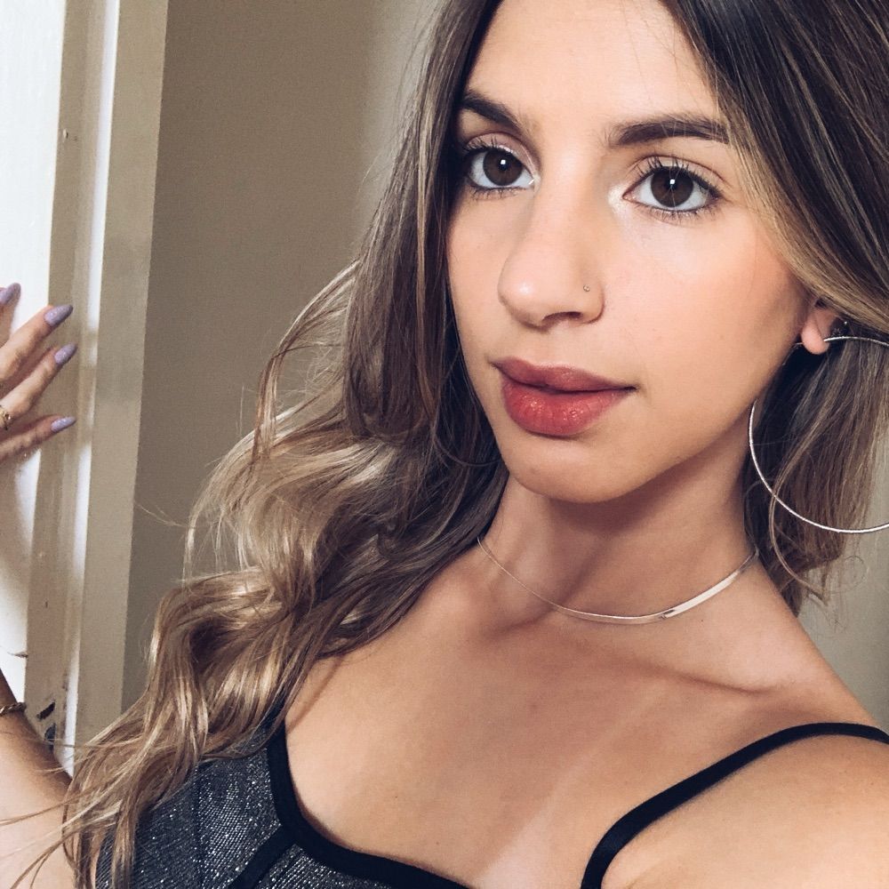 camila avril 