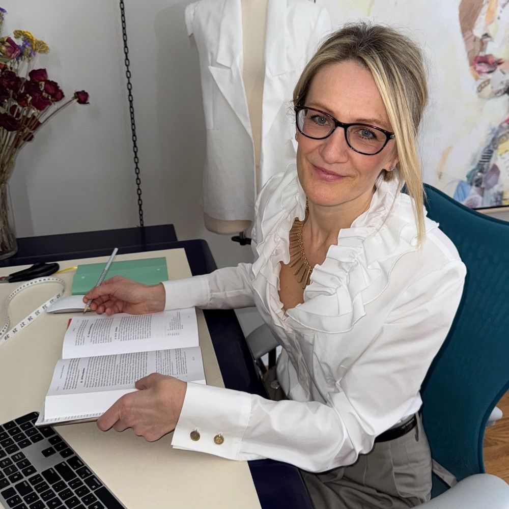 Larissa Oliveri. Sustainable Fashion Edit