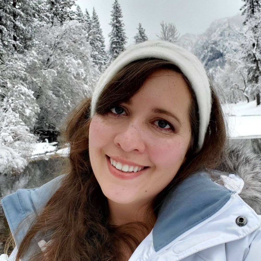  Caryn Cook