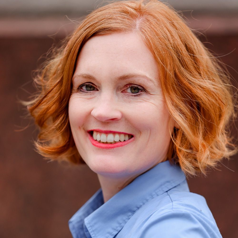 Maike Wetzel Autorin