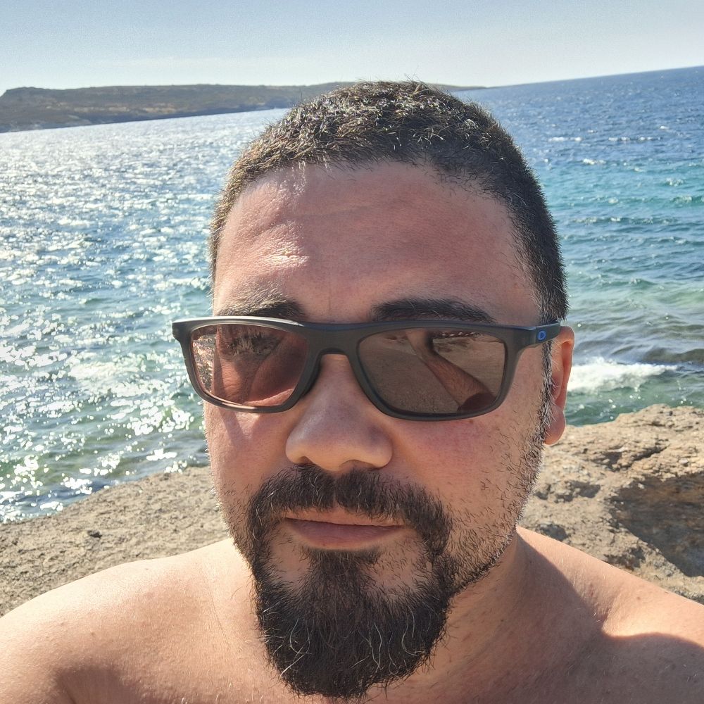 Cem Ozlu
