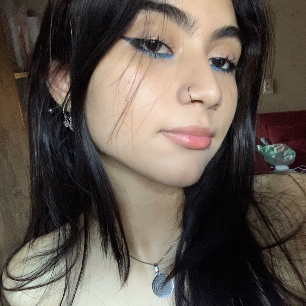 dan 🧛🏻‍♀️