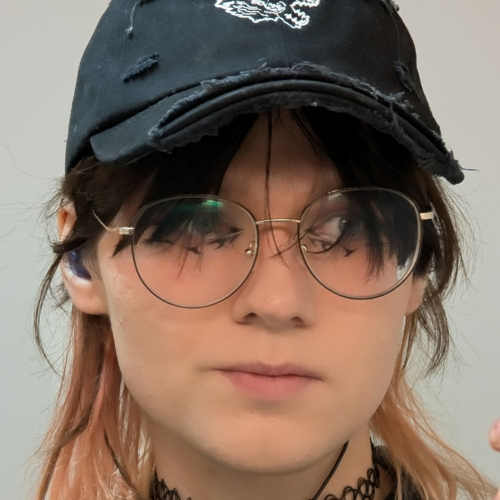 VඞL®