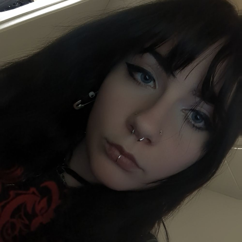 pixiִ ࣪✮.ᐟ