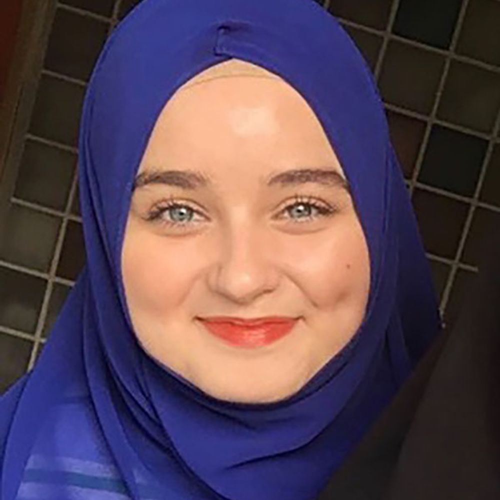 Hüsna Öztoprak