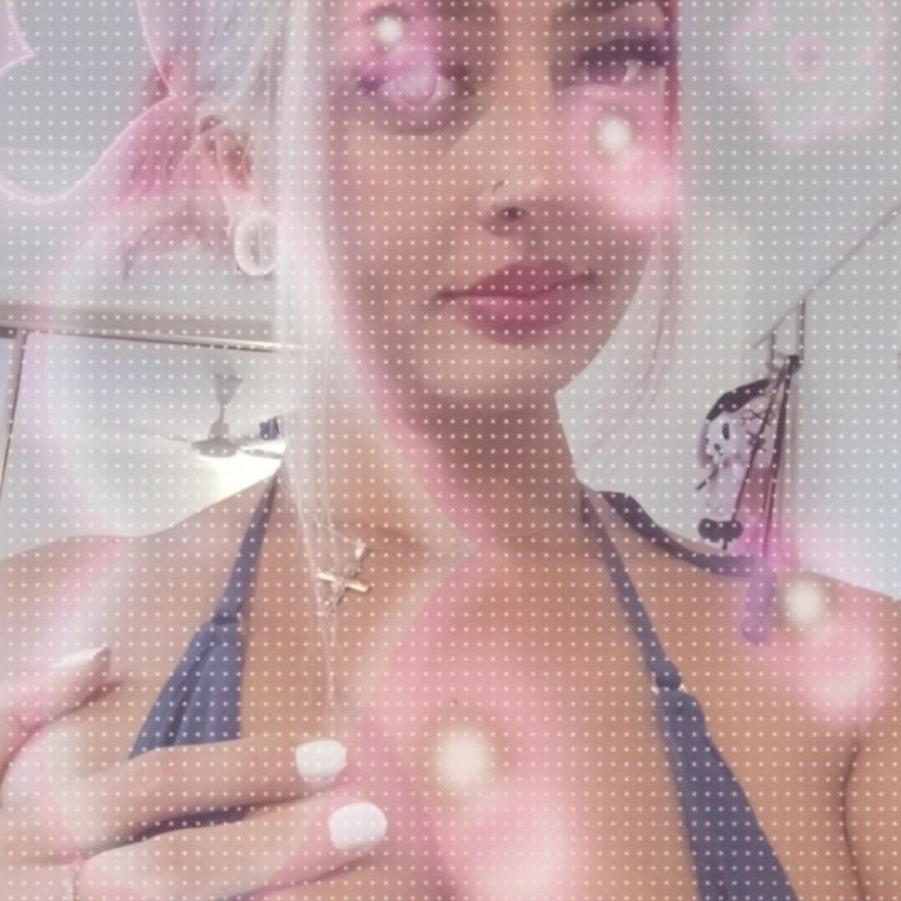 BRĒ ★