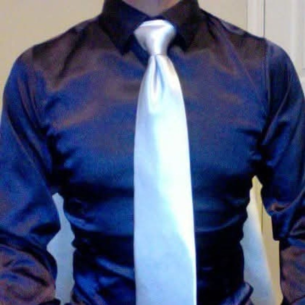 Silkshirtandtie on FB also.