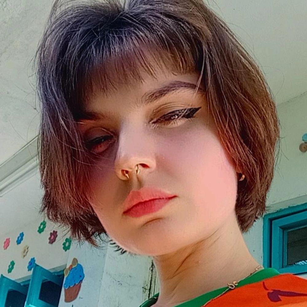 simone.