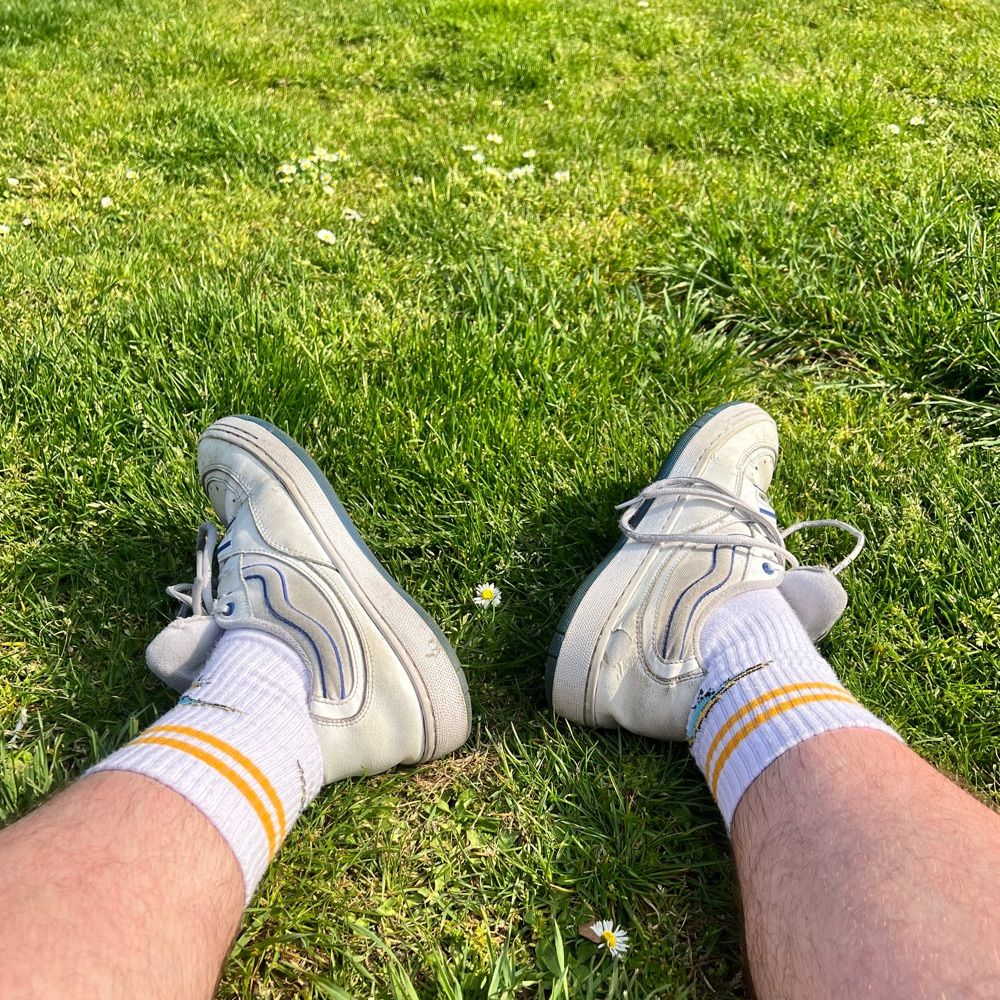 threeweekfriend.bsky.social