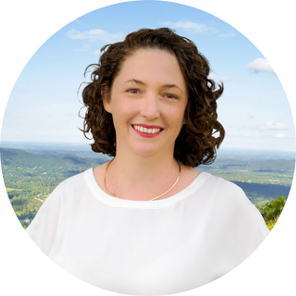 Ellie Smith - Independent for Dickson