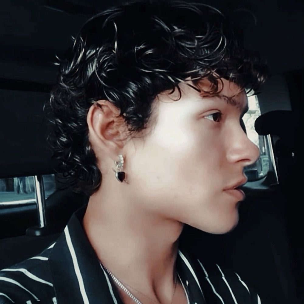 ᥫ᭡ RAYRAY ᥫ᭡