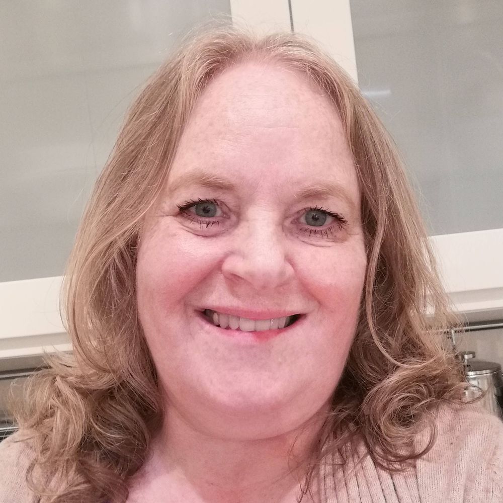 Eileen Fox