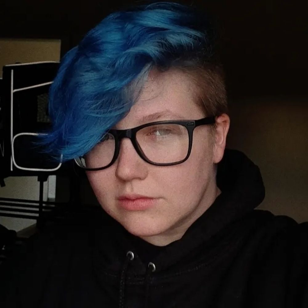 Tyler Whittaker | queer writing🏳️‍🌈