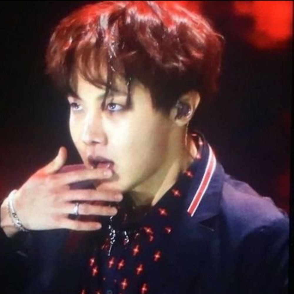 Júpiter⁷ Yoongi thighs 🥵🌤️