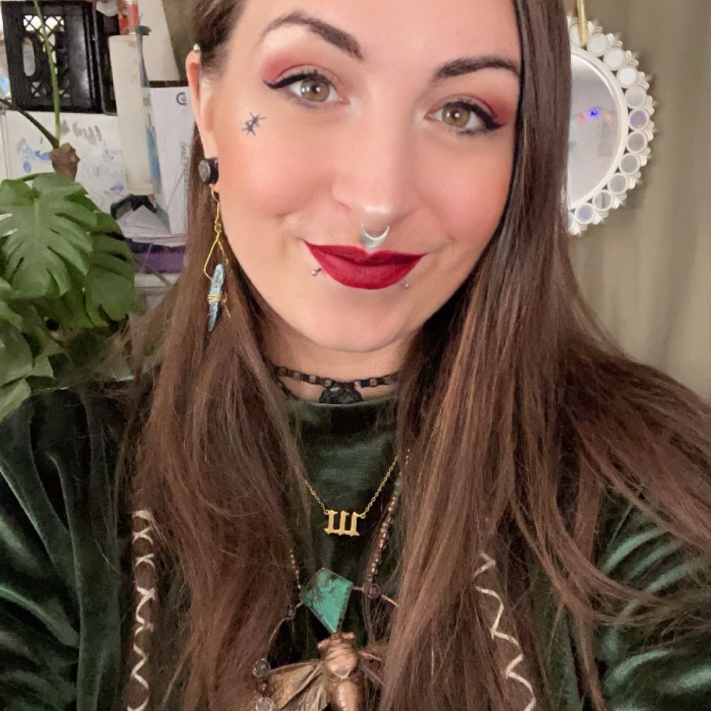 Mariah Raven | ᛤ