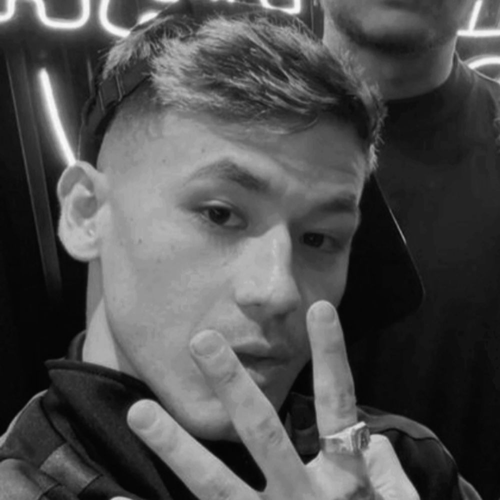    ✯
mari do apollo