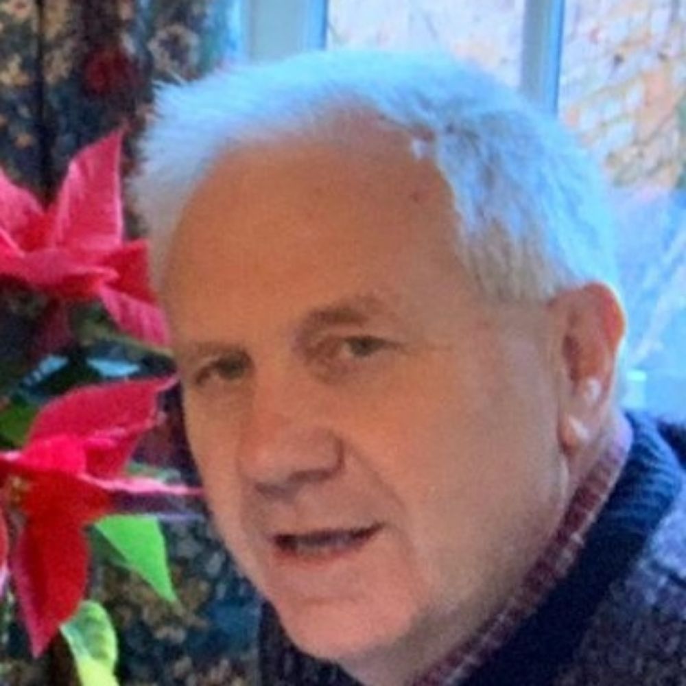 Simon Mackay