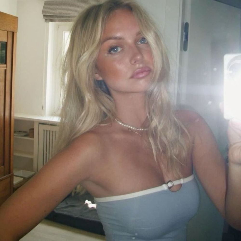 mia
