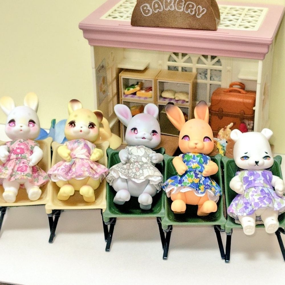うさぎ帽のクマ