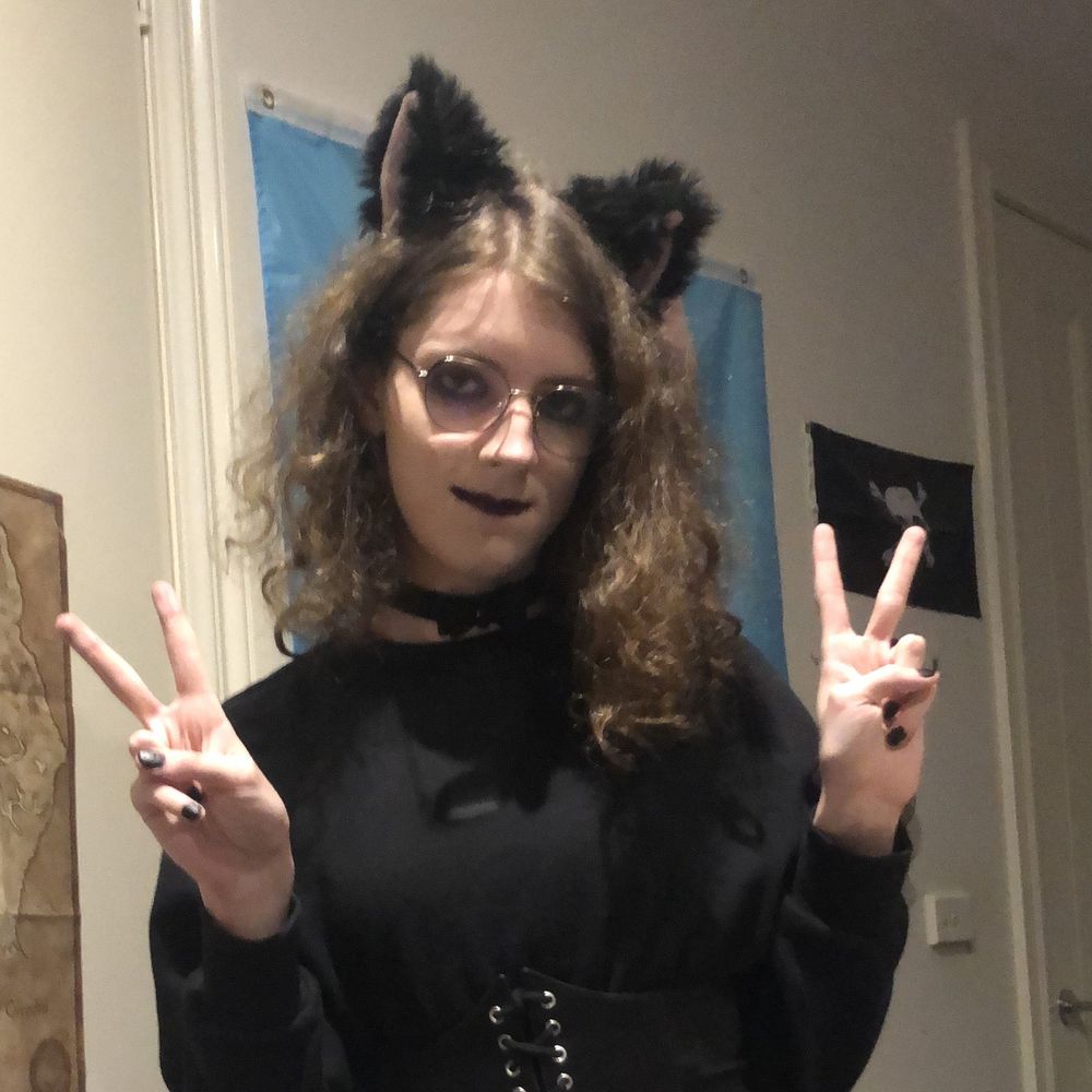 Kat :3 🏳️‍⚧️🏳️‍🌈🔞