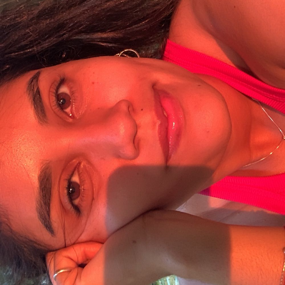 thaís 