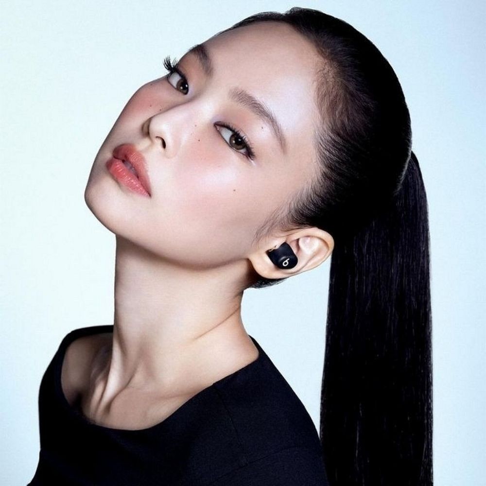 jennie hourly ୨ৎ
