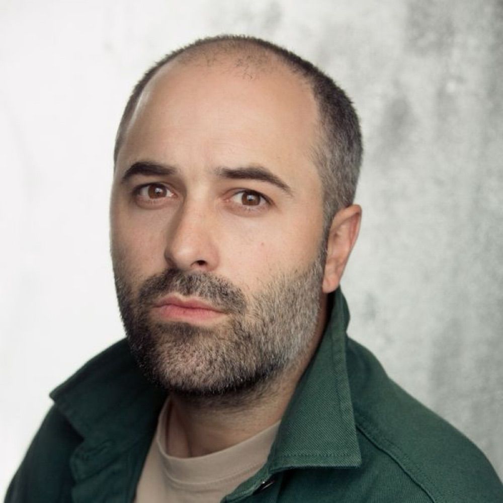 Simon Victor