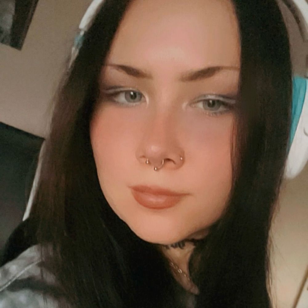 kirsty ♢ bunthebear on YT