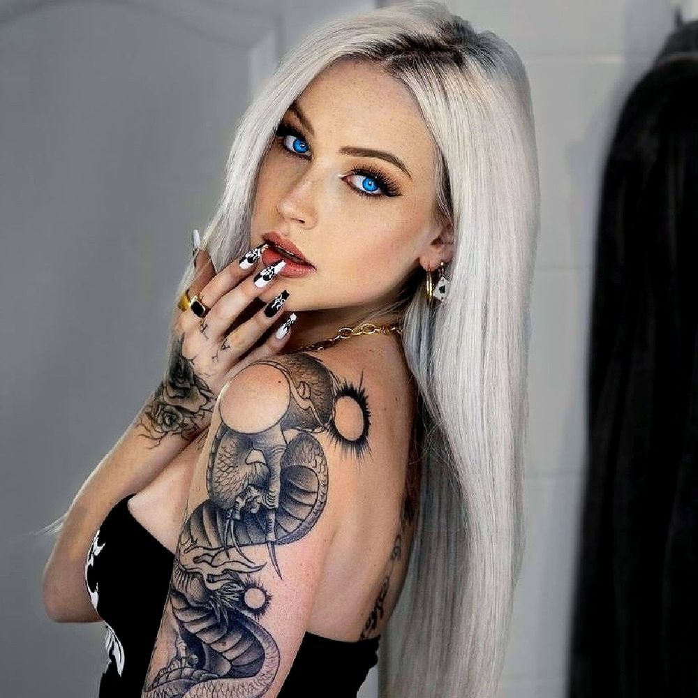 ☽ 𝙿𝚢𝚛𝚒𝚎𝚕 𝙿𝚑𝚘𝚎𝚗𝚒𝚡 ☾ [Fake|RP]