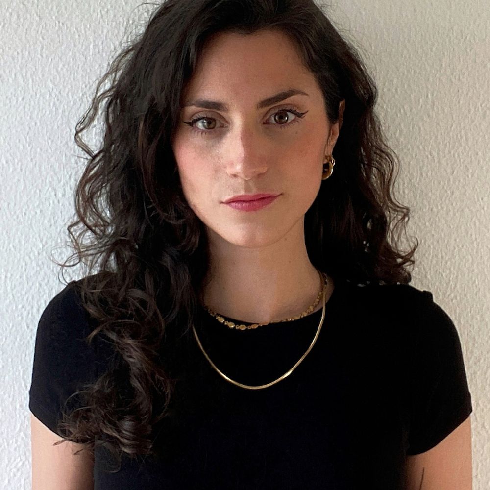 Elena Paz