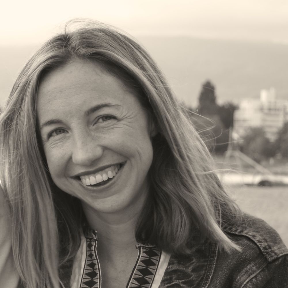 Elizabeth Dunn