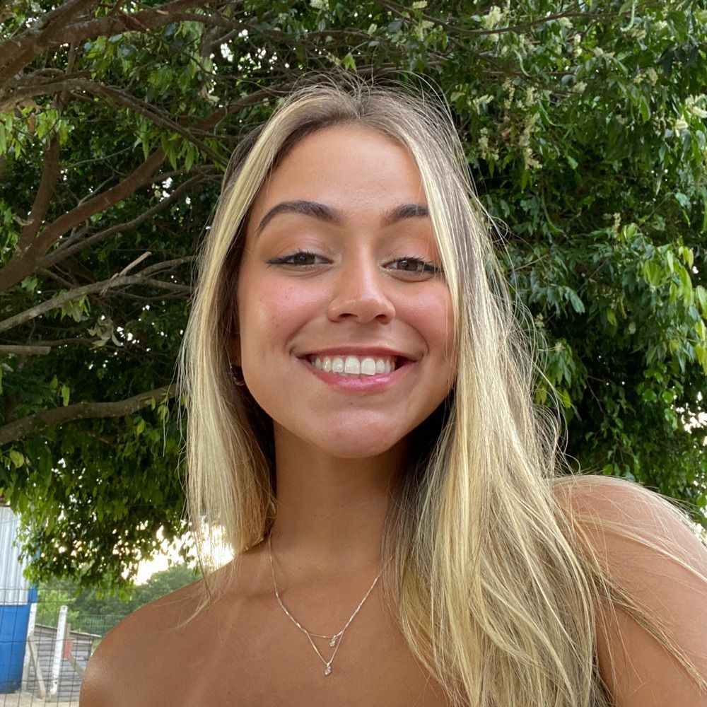Larissa Ignez 