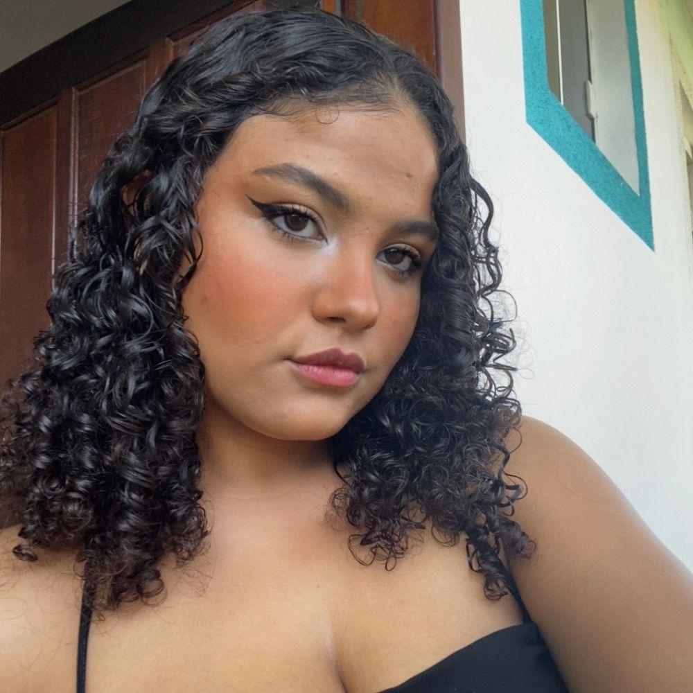 Lorrany Oliveira 