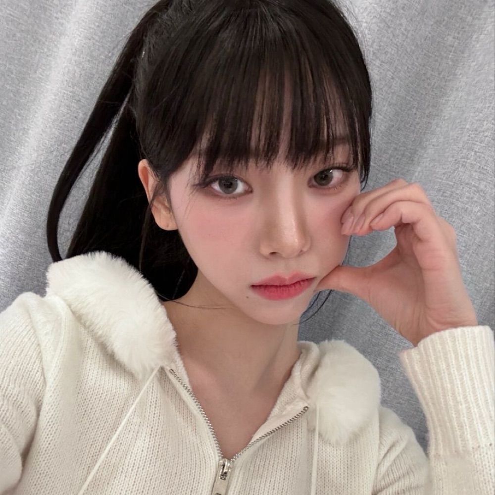 bea ‧₊˚✧ 