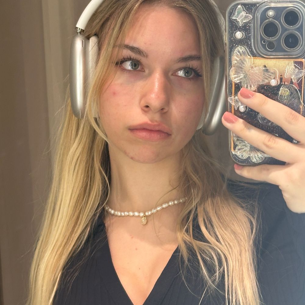 laura
